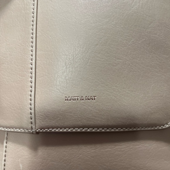 Matt and Nat Backpack - Picture 11 of 14